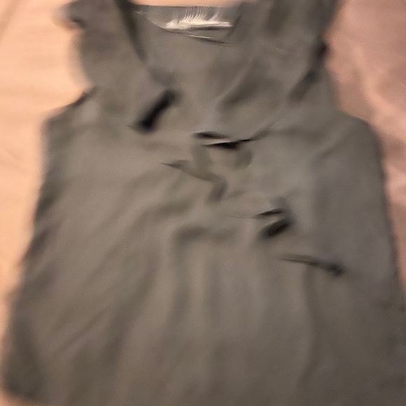 Zara ruffle tank - Picture 2 of 2